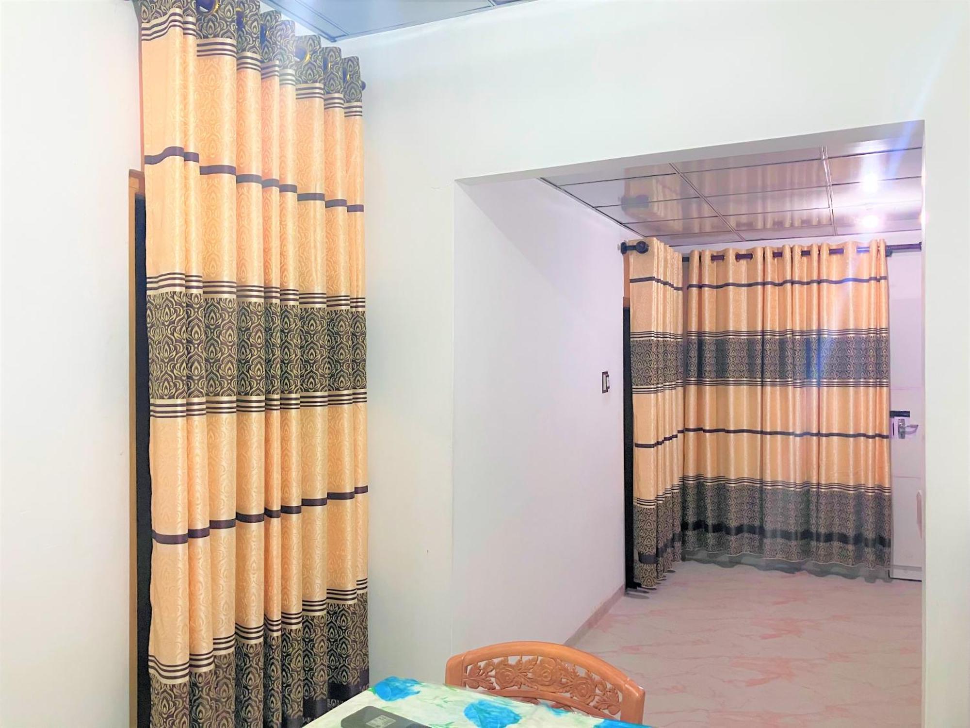 אנוראדפורה Grand Refuge Holiday Rooms מראה חיצוני תמונה